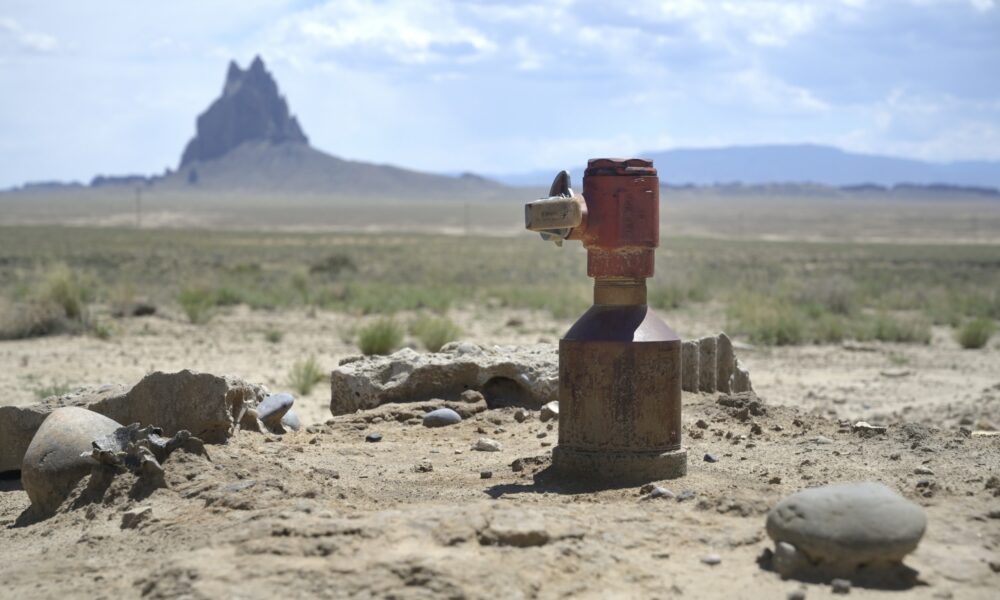 With Promises of Money, Controversial Gas Pipeline on Navajo